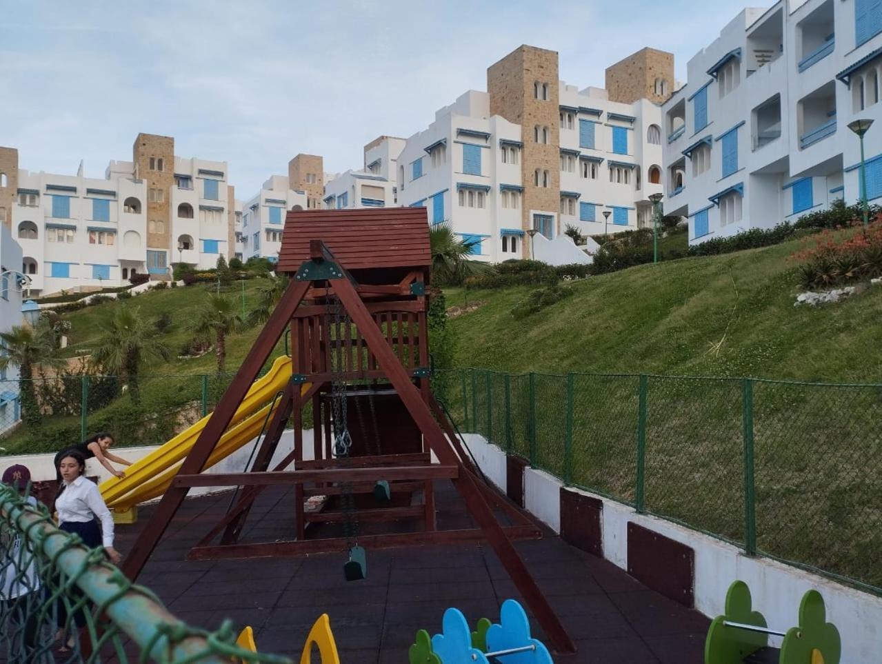 Appartement Résidence Neuve Avec Piscine M’diq *